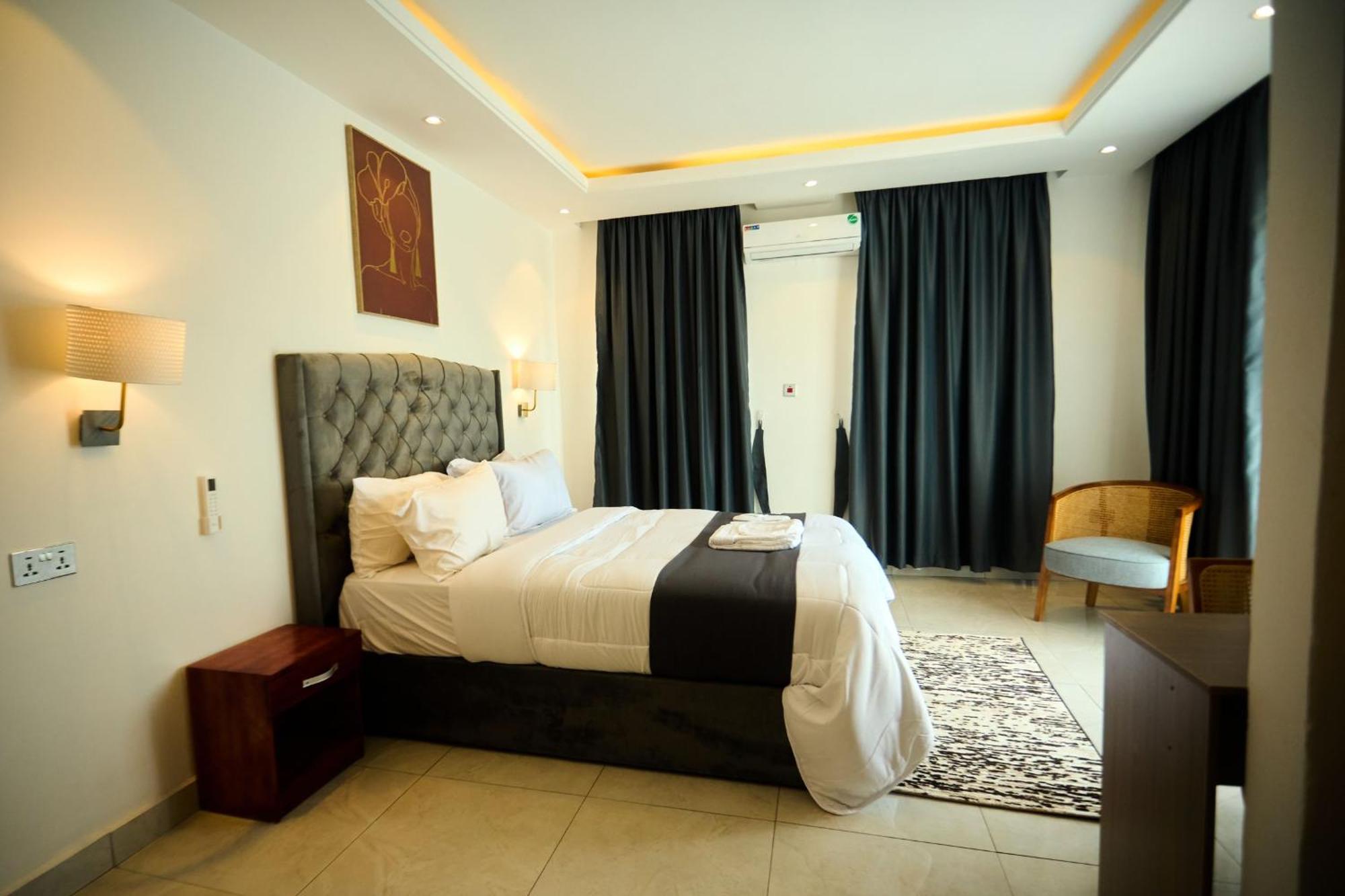 Aiden Homes And Apartments Hotel Koforidua Exterior foto